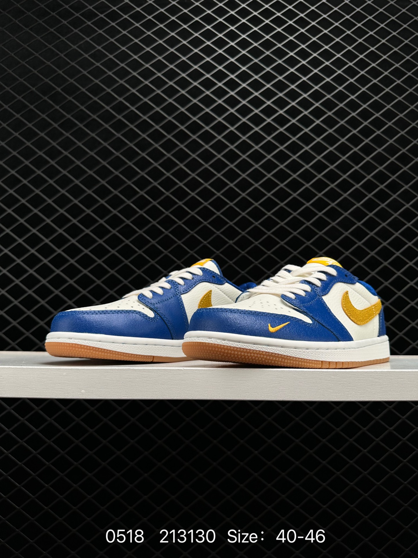 Nike Air Jordan 1 Mid AJ1